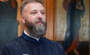KAKO DA SE ZAŠTITIMO OD LJUDI KOJI NAM ŽELE ZLO: Samo uradite OVO i gledajte šta će da se DESI – savetuje otac Predrag KAKO DA SE ZAŠTITIMO OD LJUDI KOJI NAM ŽELE ZLO: Samo uradite OVO i gledajte šta će da se DESI – savetuje otac Predrag