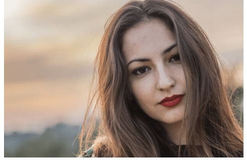 Moj muž je tvrdio da su čudni krugovi na njegovim leđima samo osip, ali kad ih je liječnik ugledao, zaključao je vrata ordinacije i tiho mi rekao: „Odmah pozovite policiju.“ Moj muž je tvrdio da su čudni krugovi na njegovim leđima samo osip, ali kad ih je liječnik ugledao, zaključao je vrata ordinacije i tiho mi rekao: „Odmah pozovite policiju.“