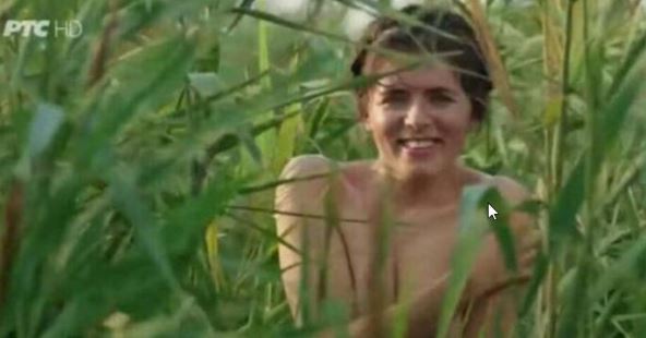 Ovako je izgledalo snimanje najpoznatije intimne scene u Jugoslaviji: Glavna glumica doživela vrhunac pred kamerama, a ona otkrila šok detalje o reditelju Ovako je izgledalo snimanje najpoznatije intimne scene u Jugoslaviji: Glavna glumica doživela vrhunac pred kamerama, a ona otkrila šok detalje o reditelju