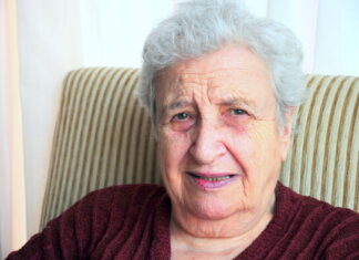 Snaja je 15 godina brinula o meni i negovala me bolesnu: Kad sam ozdravila, moj sin ju je ostavio ne sluteći šta će se desiti Snaja je 15 godina brinula o meni i negovala me bolesnu: Kad sam ozdravila, moj sin ju je ostavio ne sluteći šta će se desiti