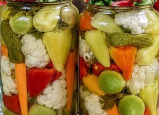 Stari recept za šarenu turšiju – puna ukusa, mirisa i savršeno hrskava! Stari recept za šarenu turšiju – puna ukusa, mirisa i savršeno hrskava!