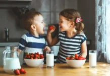 Zašto stavljanje djeteta na dijetu nije dobro za njegovo zdravlje – ovo bi svaki roditelj trebao znati! Zašto stavljanje djeteta na dijetu nije dobro za njegovo zdravlje – ovo bi svaki roditelj trebao znati!
