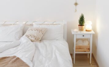 4 stvari koje ne valja držati u spavaćoj sobi: Privlače negativnu energiju, prema feng šuiju 4 stvari koje ne valja držati u spavaćoj sobi: Privlače negativnu energiju, prema feng šuiju