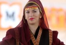 Albanka pristala da se uda za Srbina Ivana zbog oca: postala omiljena u selu, pa sad svi od nje traže nezamislivu stvar Albanka pristala da se uda za Srbina Ivana zbog oca: postala omiljena u selu, pa sad svi od nje traže nezamislivu stvar