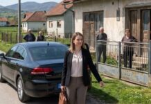 Izbačena sa 43 marke: Povratak po dugove prošlosti Izbačena sa 43 marke: Povratak po dugove prošlosti