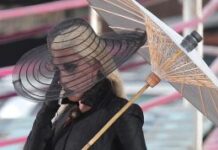 Lejdi Gaga je tri puta raskinula veridbe: Ipak, njena majka pronašla je savršenog muškarca za nju Lejdi Gaga je tri puta raskinula veridbe: Ipak, njena majka pronašla je savršenog muškarca za nju