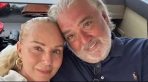 Lepa Brena otvoreno o razvodu od Bobe: „Ako vam partner nije podrška, tu je kraj“ Lepa Brena otvoreno o razvodu od Bobe: „Ako vam partner nije podrška, tu je kraj“