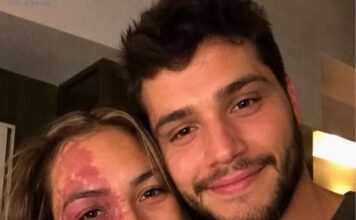 Moja kći je dovela svog zaručnika kući da me upozna prije vjenčanja – čim je izašla iz sobe, on je iznenada rekao: “Ja sam svoj dio dogovora ispunio. Sad je na tebi red.” Moja kći je dovela svog zaručnika kući da me upozna prije vjenčanja – čim je izašla iz sobe, on je iznenada rekao: “Ja sam svoj dio dogovora ispunio. Sad je na tebi red.”