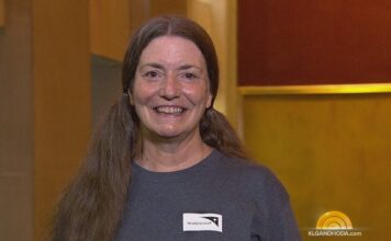 Moja mama je rekla mojoj trudnoj ženi da jede u toaletu kako bi večera za godišnjicu moje sestre izgledala savršeno Moja mama je rekla mojoj trudnoj ženi da jede u toaletu kako bi večera za godišnjicu moje sestre izgledala savršeno