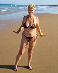 Moja snaha ismijavala me jer sam s 63 godine nosila bikini — zatim je pokazala moje fotografije cijeloj obitelji i nazvala me „sramotnom“. Nasmiješila sam se i rekla: „Možda si u pravu.“ Sljedećeg jutra jedna jedina poruka učinila ju je potpuno blijedom… 😳🔥