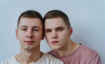Muškarci gube glavu kada žene rade ove 3 stvari Muškarci gube glavu kada žene rade ove 3 stvari