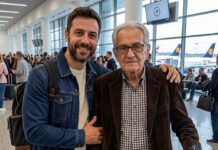 Na aerodromu sam pomogao jednom starijem čoveku — nekoliko minuta kasnije uzeo je moj telefon i pozvao policiju. Na aerodromu sam pomogao jednom starijem čoveku — nekoliko minuta kasnije uzeo je moj telefon i pozvao policiju.