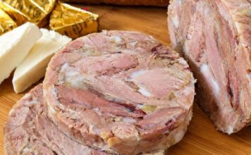 Nikad više nećete kupovati salamu – super recept. Nikad više nećete kupovati salamu – super recept.