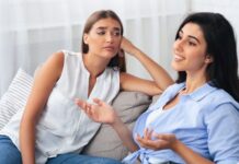 Ovih 9 fraza koriste ljudi koji ni malo ne poštuju tuđe vreme: Ako ih usputno izgovore u razgovoru znajte s kim imate posla Ovih 9 fraza koriste ljudi koji ni malo ne poštuju tuđe vreme: Ako ih usputno izgovore u razgovoru znajte s kim imate posla