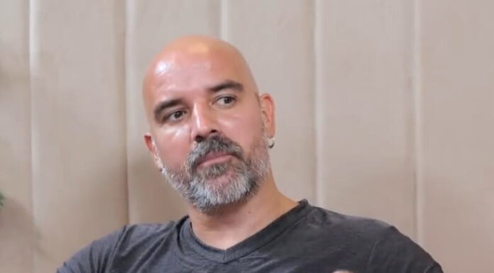 Ovom rečenicom majka od sina napravi impotentnog muškarca: Psiholog upozorava da ga upravo ovako uči da se plaši života Ovom rečenicom majka od sina napravi impotentnog muškarca: Psiholog upozorava da ga upravo ovako uči da se plaši života