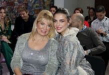 Suzana Mančić: Danas mi je sve laganica i bez stresa. Nisam više onaj đavolak iz mlađih dana. Presrećna sam i što sam postala baka malog Mijata Suzana Mančić: Danas mi je sve laganica i bez stresa. Nisam više onaj đavolak iz mlađih dana. Presrećna sam i što sam postala baka malog Mijata