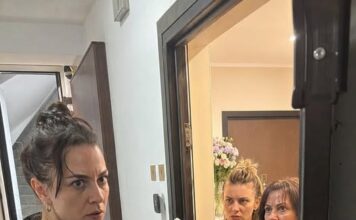 TRI GODINE SAM VJEROVALA RODITELJIMA KAD SU GOVORILI DA ČUVAJU MOJ STAN, A ONI SU U NJEGA USELILI TETU I SESTRIČNU, PROMIJENILI BRAVU I POKUŠALI ME IZBRISATI IZ VLASNIŠTVA — NO JEDNA DODANA STRANICA PUNOMOĆI, SNIMKE ZGRADE I DATUM OVJERE SRUŠILI SU CIJELU NJIHOVU PRIČU TRI GODINE SAM VJEROVALA RODITELJIMA KAD SU GOVORILI DA ČUVAJU MOJ STAN, A ONI SU U NJEGA USELILI TETU I SESTRIČNU, PROMIJENILI BRAVU I POKUŠALI ME IZBRISATI IZ VLASNIŠTVA — NO JEDNA DODANA STRANICA PUNOMOĆI, SNIMKE ZGRADE I DATUM OVJERE SRUŠILI SU CIJELU NJIHOVU PRIČU