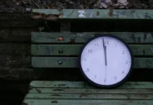 U oktobru počinje zimsko računanje vremena: Kazaljke vraćamo ranije nego prethodnih godina U oktobru počinje zimsko računanje vremena: Kazaljke vraćamo ranije nego prethodnih godina