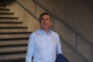 Žika Jakšić osvojio srce 21 godinu mlađe Zvezde Granda! “To je prava ljubav” a može tata da joj bude Žika Jakšić osvojio srce 21 godinu mlađe Zvezde Granda! “To je prava ljubav” a može tata da joj bude