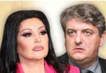 DRAGANA MIRKOVIĆ POSETILA TONIJEVO RODNO MESTO Nakon što je javno izvređao i nazvao folirantom ,ona spakovala kofere i otišla..Ali pogledajte šta mu je priredila kakve su slike osvanule PAMTIT će je cijeli život…BALAKAN u šoku DRAGANA MIRKOVIĆ POSETILA TONIJEVO RODNO MESTO Nakon što je javno izvređao i nazvao folirantom ,ona spakovala kofere i otišla..Ali pogledajte šta mu je priredila kakve su slike osvanule PAMTIT će je cijeli život…BALAKAN u šoku