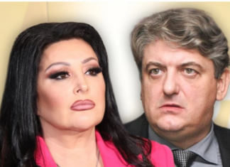 DRAGANA MIRKOVIĆ POSETILA TONIJEVO RODNO MESTO Nakon što je javno izvređao i nazvao folirantom ,ona spakovala kofere i otišla..Ali pogledajte šta mu je priredila kakve su slike osvanule PAMTIT će je cijeli život…BALAKAN u šoku DRAGANA MIRKOVIĆ POSETILA TONIJEVO RODNO MESTO Nakon što je javno izvređao i nazvao folirantom ,ona spakovala kofere i otišla..Ali pogledajte šta mu je priredila kakve su slike osvanule PAMTIT će je cijeli život…BALAKAN u šoku