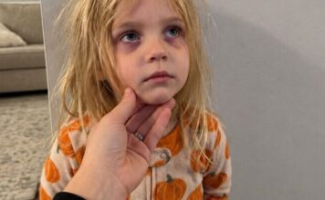 🥺👉💔 „TATA, MOLIM TE, NEMOJ ME SUTRA VODITI U ŠKOLU…“ Mislio sam da moja šestogodišnja kći jednostavno ne želi ići u školu. Ali jedne večeri primijetio sam tamni trag na njezinoj ruci. Pokušala ga je sakriti, a onda me pogledala ravno u oči i rekla nešto zbog čega sam samo sjeo na pod i zaplakao… 😨👇‼️