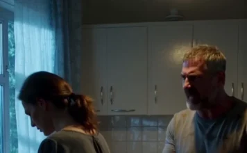 Kad mi je Emir rekao da biram između majke i našeg doma, shvatila sam koliko novac može razoriti brak Kad mi je Emir rekao da biram između majke i našeg doma, shvatila sam koliko novac može razoriti brak