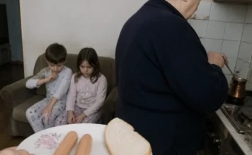 Kad sam otvorila mamin zamrzivač, shvatila sam kamo je nestajao novac za moju djecu Kad sam otvorila mamin zamrzivač, shvatila sam kamo je nestajao novac za moju djecu