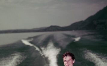 Kada je umrla čuvena glumica njen sin Luka je pronašao skrivenu fasciklu koja mu je promenila život: ” Tek tad sam shvatio ko je moja mama” Kada je umrla čuvena glumica njen sin Luka je pronašao skrivenu fasciklu koja mu je promenila život: " Tek tad sam shvatio ko je moja mama"
