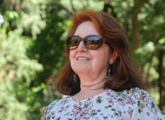 Mudra žena posle 60. godine ne otkriva ovih 9 stvari poznanicima: Neke tajne mogu ozbiljno da naruše mir Mudra žena posle 60. godine ne otkriva ovih 9 stvari poznanicima: Neke tajne mogu ozbiljno da naruše mir