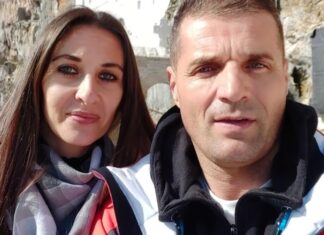 OVAJ ČOVEK IMA NAJČUDNIJE IME U SRBIJI, A MOŽDA I ŠIRE Svi misle da se ŠALI kad se predstavi: Potiče iz ŠLJIVOVICE! OVAJ ČOVEK IMA NAJČUDNIJE IME U SRBIJI, A MOŽDA I ŠIRE Svi misle da se ŠALI kad se predstavi: Potiče iz ŠLJIVOVICE!