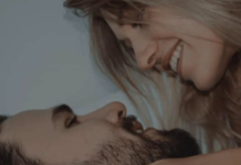 Ovo je najveća muška slabost u krevetu – žena koja to zna ima moć nad njim Ovo je najveća muška slabost u krevetu – žena koja to zna ima moć nad njim