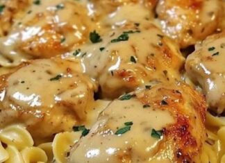 Piletina s puter-nudlama iz jedne tave 🍗🍝 Savršeno za užurbane večeri!
