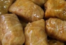 Samo ovako se pravi zaprška za sarmu: Kuhar otkrio caku zbog koje miriše kao kod bake Samo ovako se pravi zaprška za sarmu: Kuhar otkrio caku zbog koje miriše kao kod bake