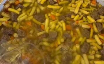 Sveža boranija sa junetinom: Lenin recept za kremastu čorbu koja greje dušu Sveža boranija sa junetinom: Lenin recept za kremastu čorbu koja greje dušu