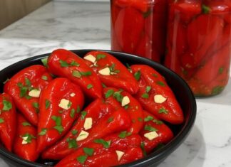 Turšija od crvenih paprika po receptu bake – bez konzervansa. Turšija od crvenih paprika po receptu bake – bez konzervansa.